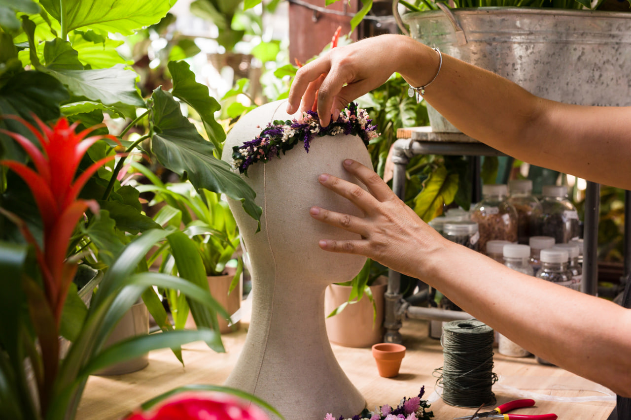 Top 10 Tips for Working with Yarn and Threads